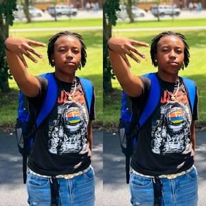 Meet your Posher, Ace